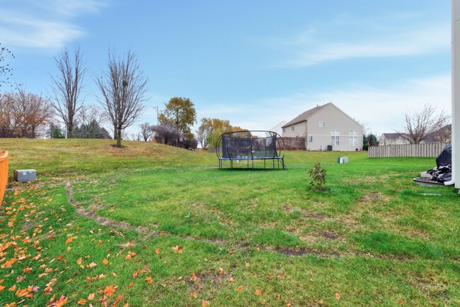 Building Photo - 8503 Rosehall Dr