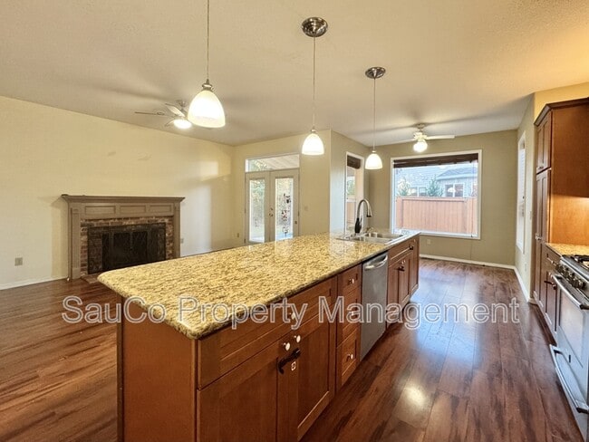 Building Photo - 351 SE 58th Ct