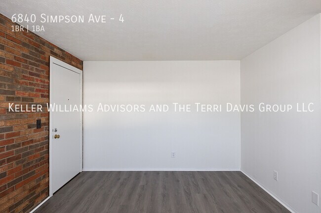 Building Photo - 6840 Simpson Ave