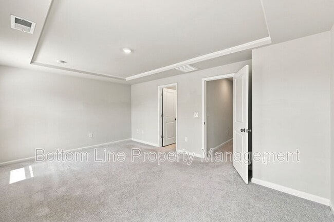 Building Photo - 1204 Lily Loch Wy