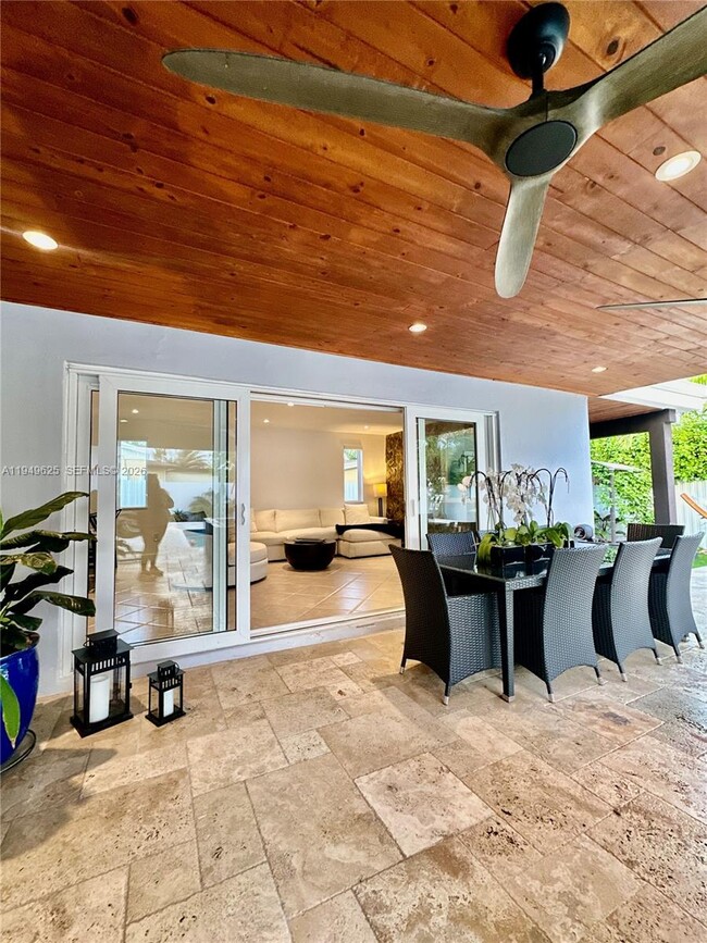 Building Photo - 2665 SW 119th Ct