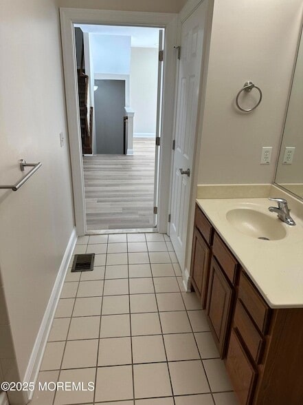 Building Photo - 1006 Abby Rd