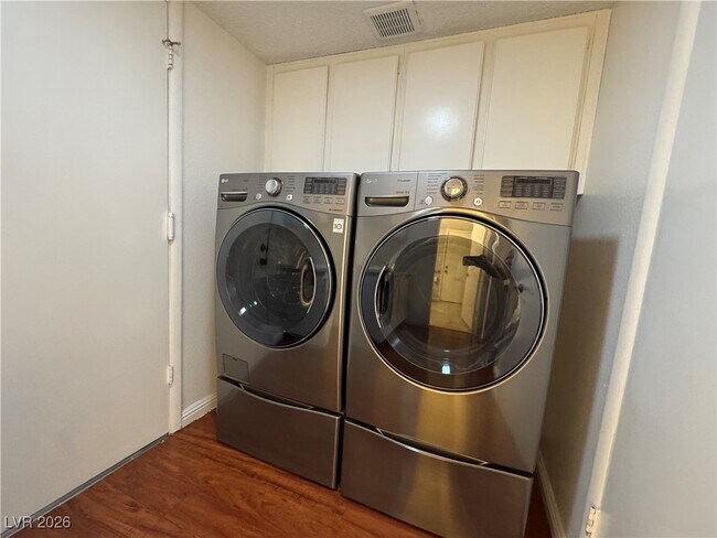 Building Photo - 6328 O'Bannon Dr