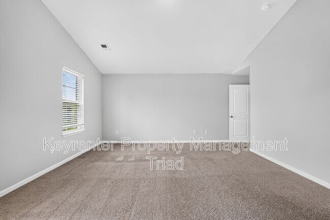 Building Photo - 5109 Black Frst Dr