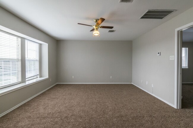 Building Photo - 8512 Prairie Wind Trail