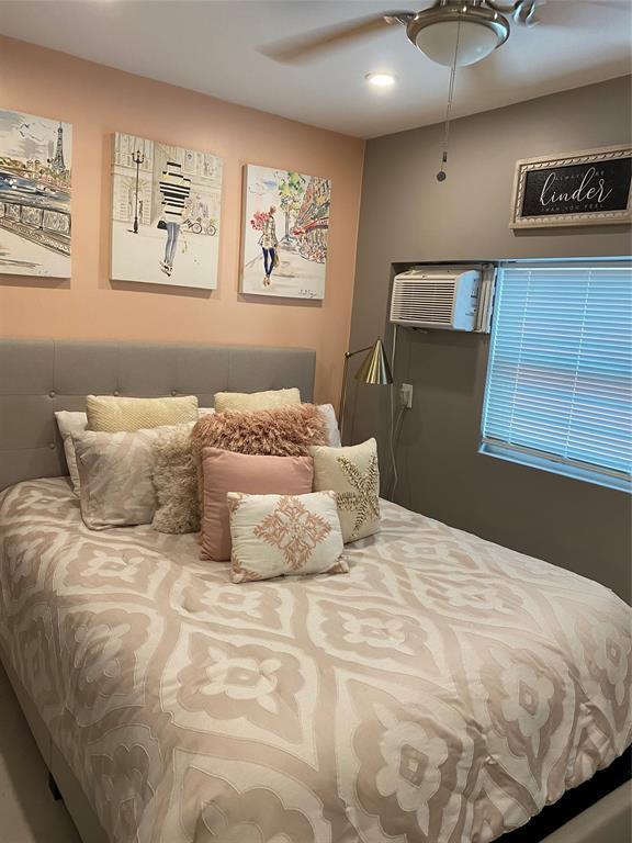 Building Photo - 2914 Avenue K Ave