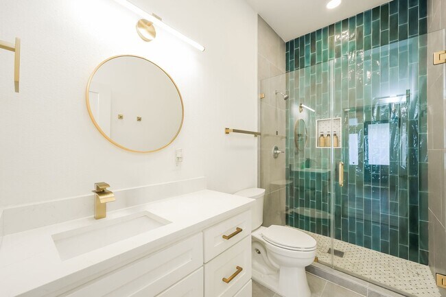 Building Photo - 120 E Magnolia Ave