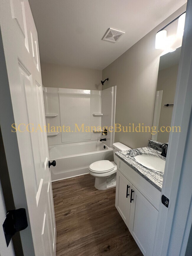 Building Photo - 5 Mink Hollow Ct