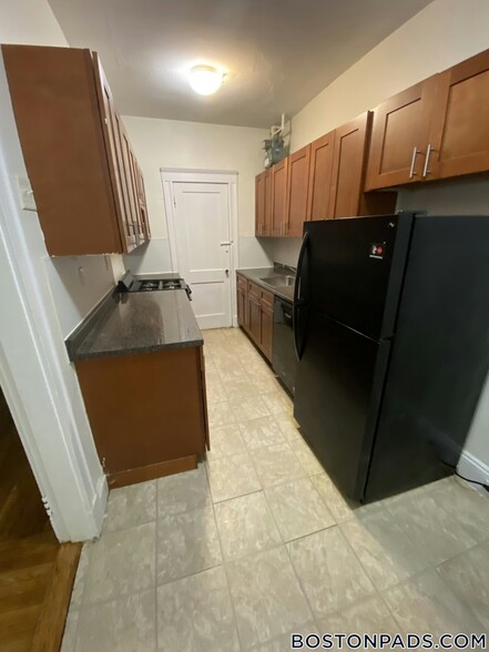 Primary Photo - 1171 Boylston St