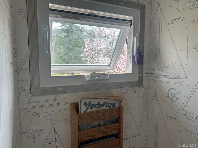 Building Photo - 9 Johnston Rd