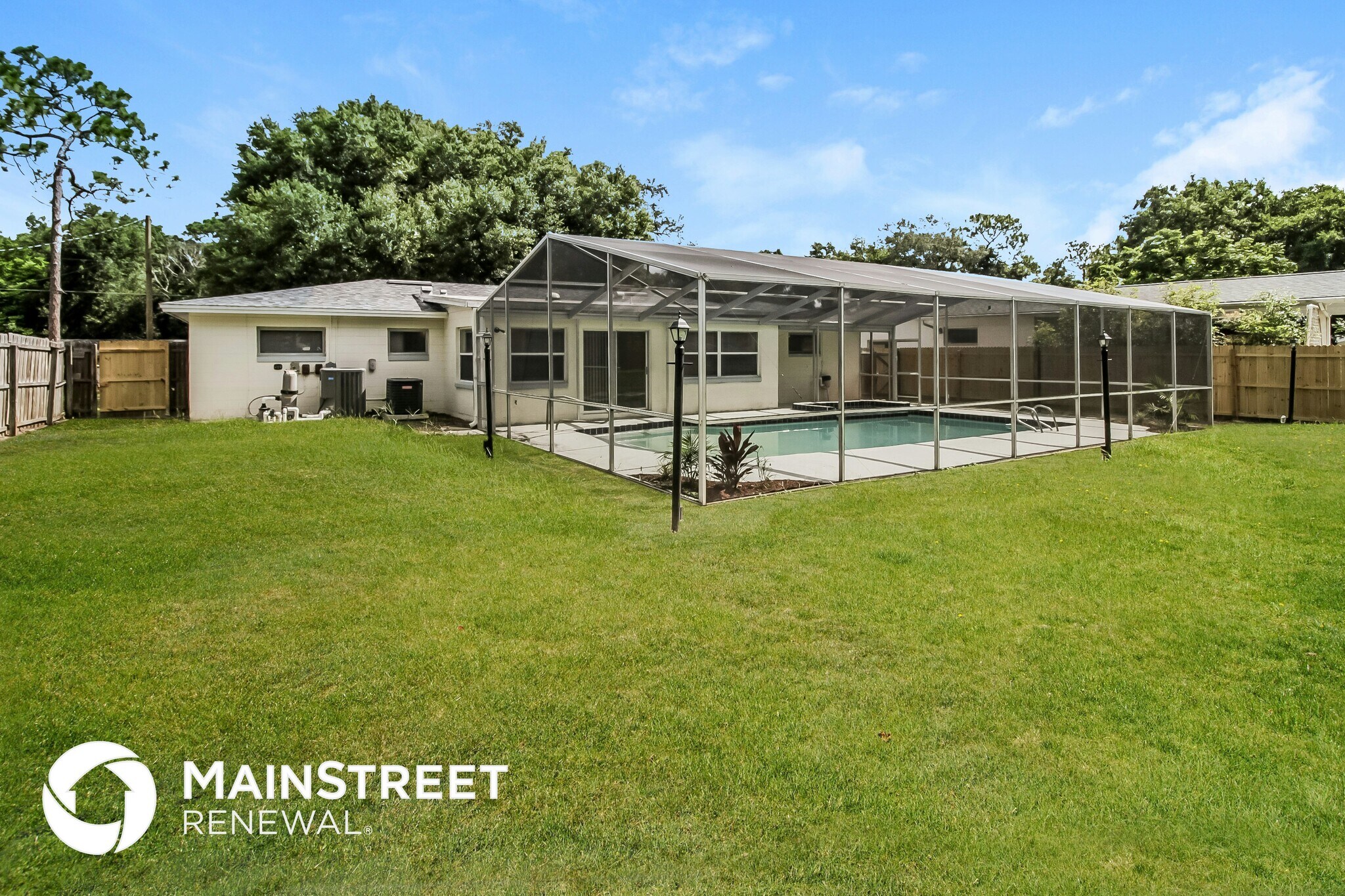 Building Photo - 448 E Highland St