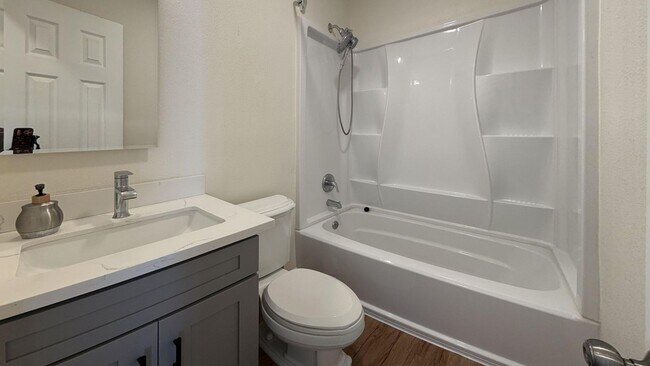 Building Photo - 7920 Temecula Pl