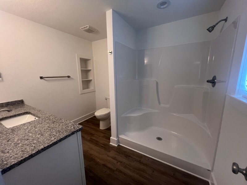 Building Photo - 302 Indian Dr