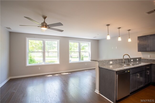 Building Photo - 8987 Iroquois St