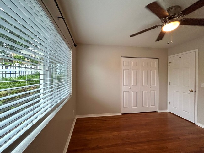 Building Photo - Tranquil 1 Bed, 1 Bath House!