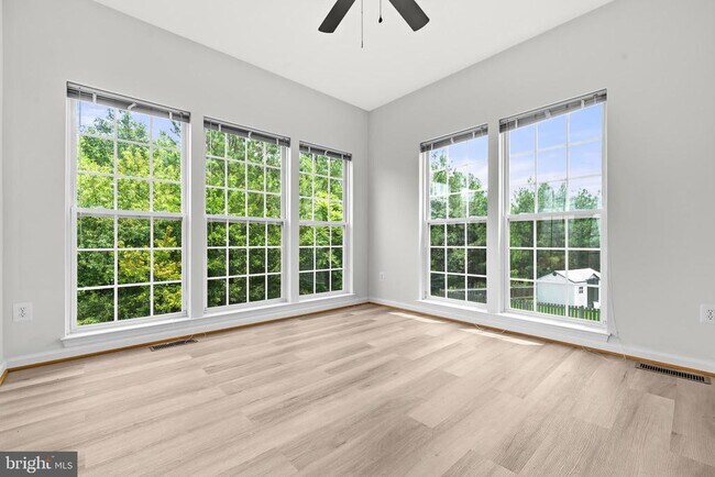 Building Photo - 5407 Silver Maple Ln