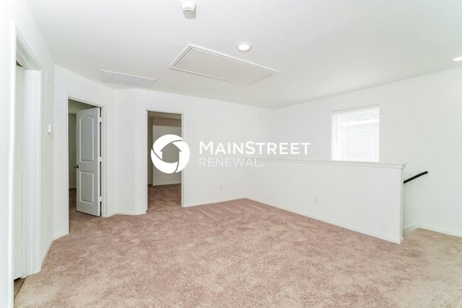 Building Photo - 4 Bedroom Pet-Friendly Home in New Braunfe...