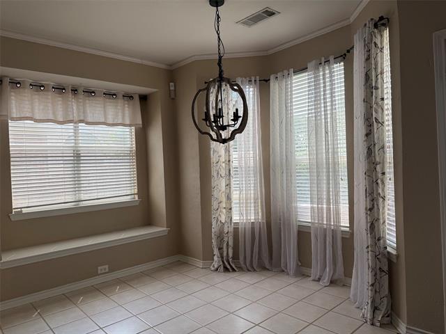 Building Photo - 609 Saddleback Ln