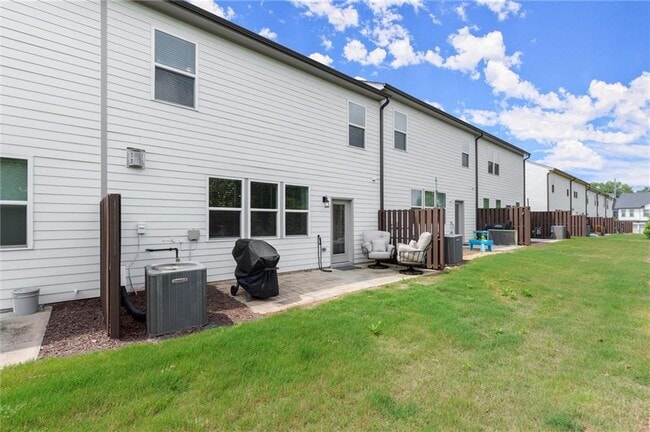 Building Photo - 5975 Osgood Pl