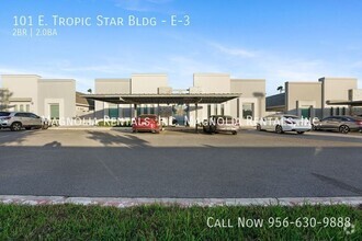 Building Photo - 2 Bedroom 2 Bath in Pharr in Gated Subdivi...