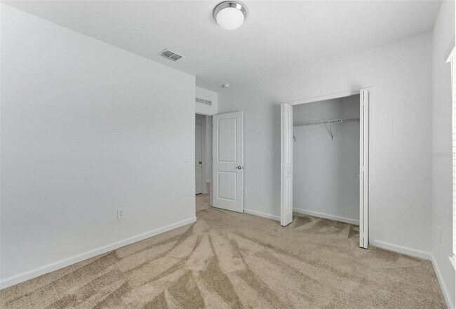 Building Photo - 1526 Brentwood Dr