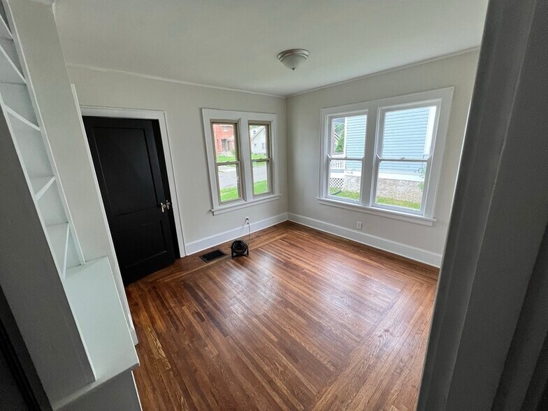 Downstairs Bedroom #2 - 6816 Park Ave