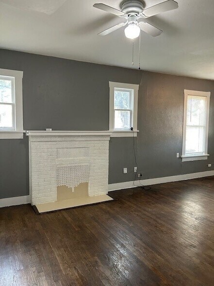 Building Photo - 1615 Kenley St
