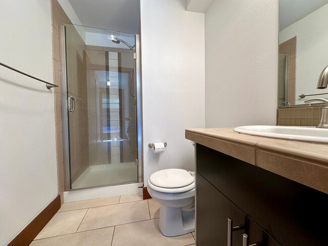 Building Photo - Stunning Townhome for Lease  in Seattle’s ...