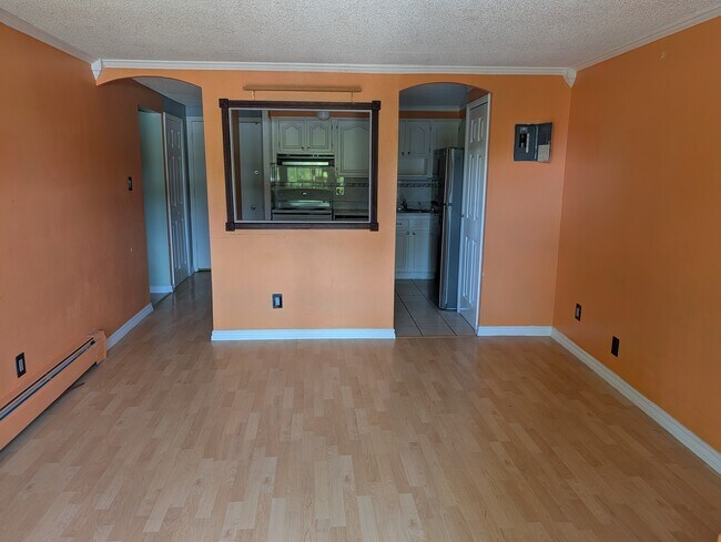 Building Photo - 1302 S Parker Rd