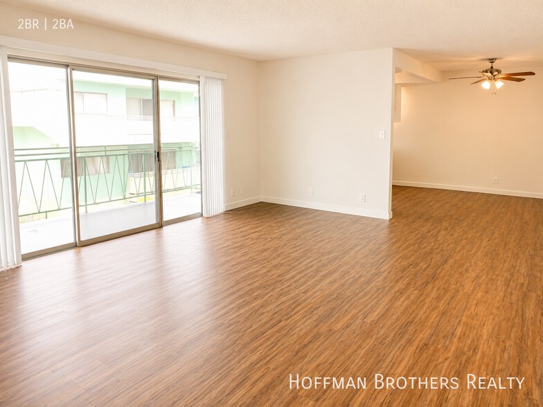 Building Photo - 3772 Lockland Dr