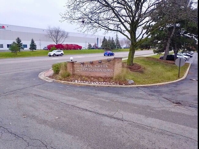 Building Photo - 244 Klein Creek Ct