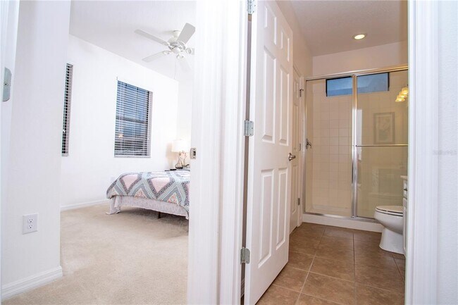 Building Photo - 2606 Rosemont Cir