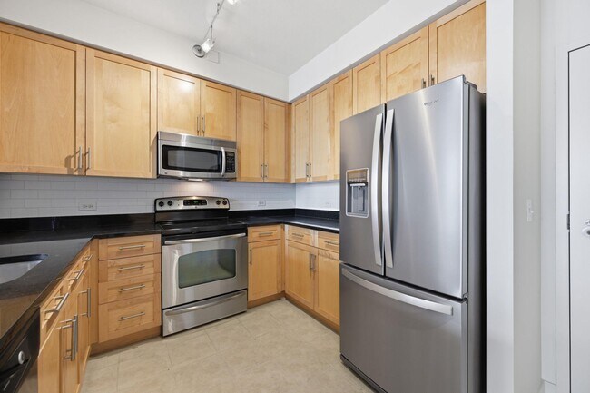 Building Photo - 437 New York Ave NW