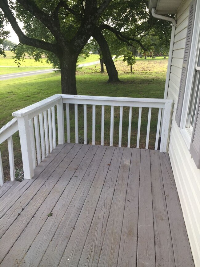 Building Photo - 3 Bedroom 2 bath - Gold Hill, NC Area