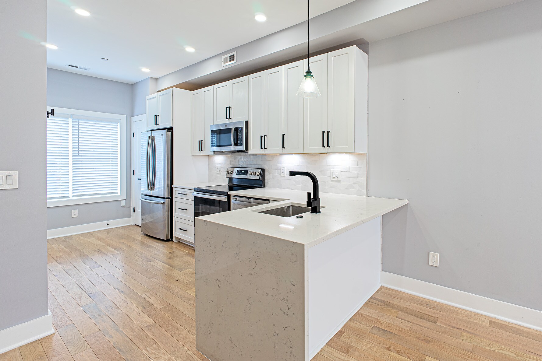 Building Photo - 1219 Wylie St NE