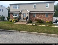 Building Photo - 3531 Shore