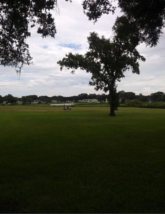 Building Photo - 510 Fairways Cir