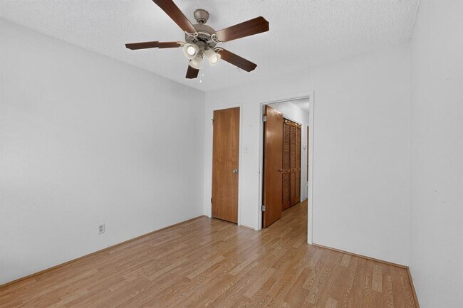 Building Photo - 8418 Fathom Cir
