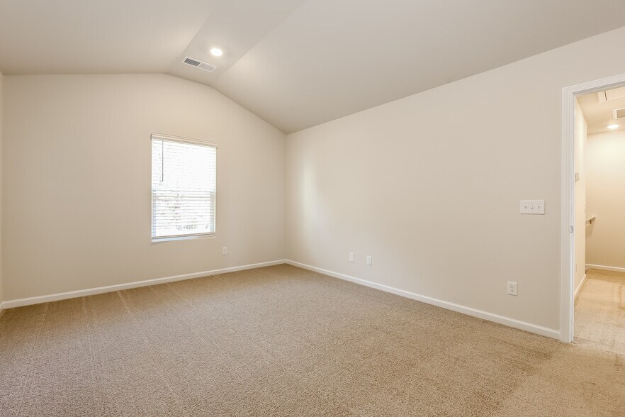 Building Photo - 4069 Reinfield Dr