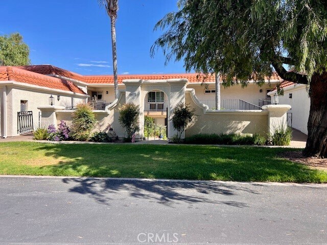 Building Photo - 5472 Paseo Del Lago E