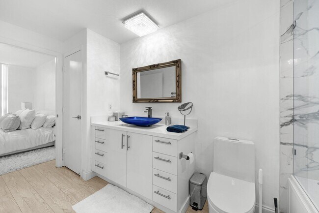 Building Photo - 550 Okeechobee Blvd