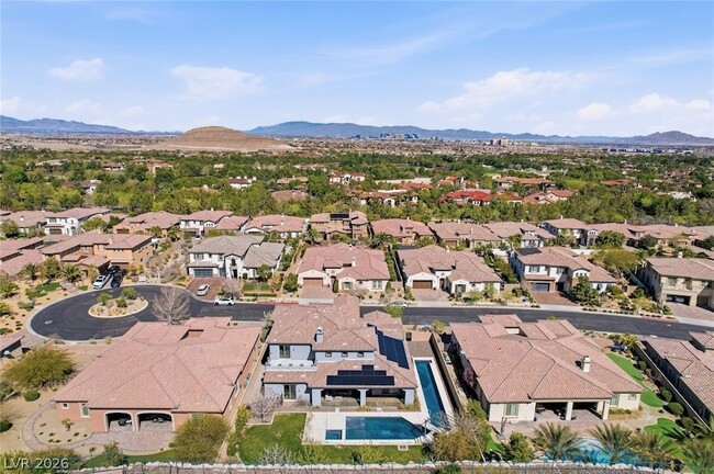 Building Photo - 11 Grand Masters Dr