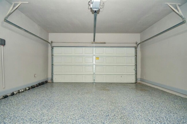 Building Photo - 2418 Grey Reef Dr