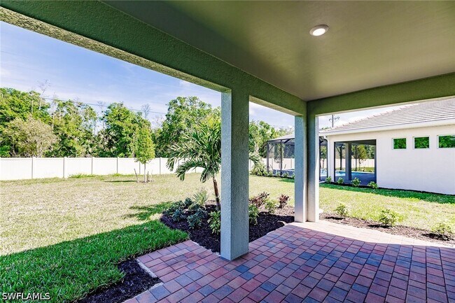 Building Photo - 536 Polihale Wy