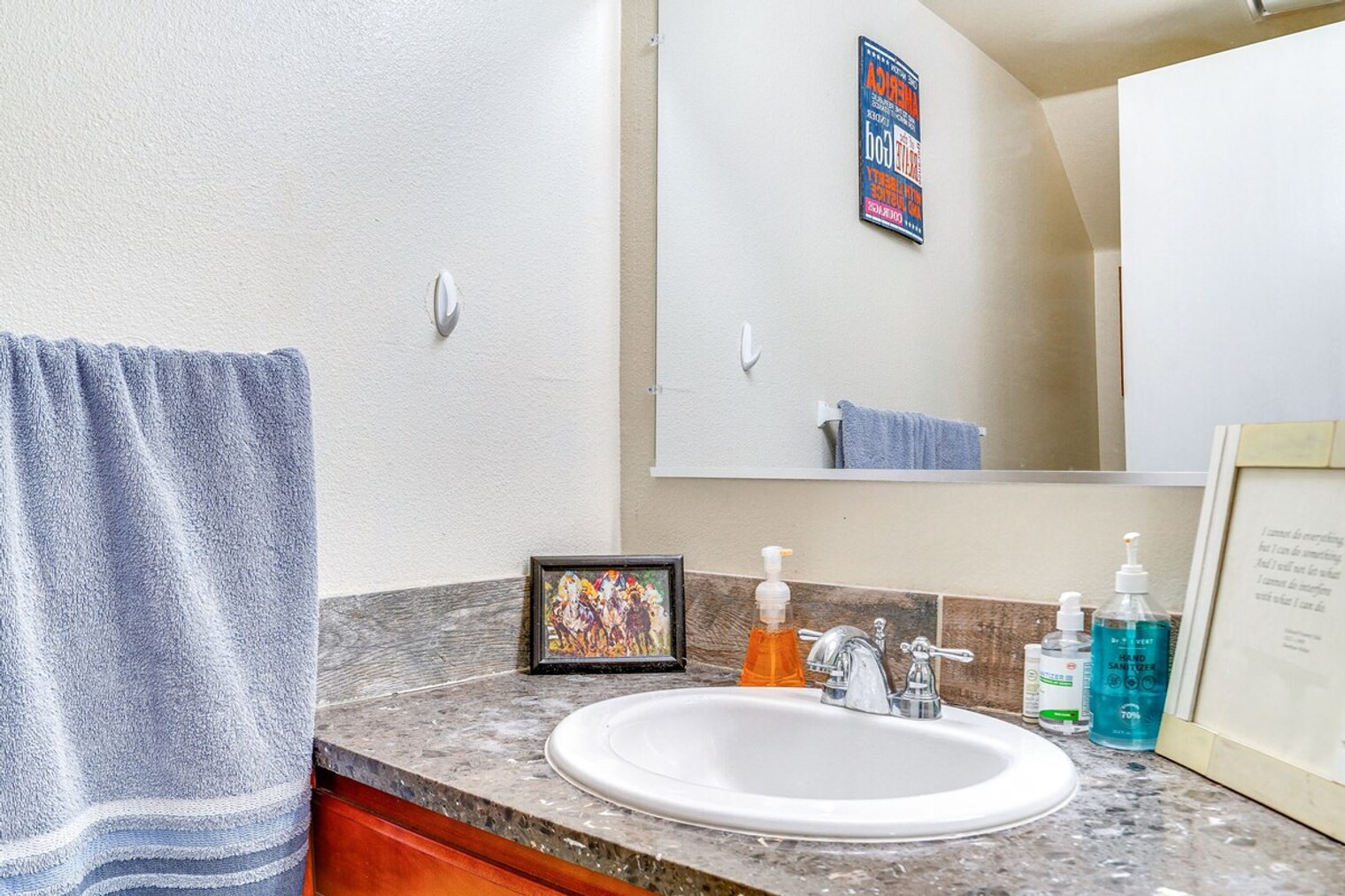 Building Photo - 110 Pasco Dr