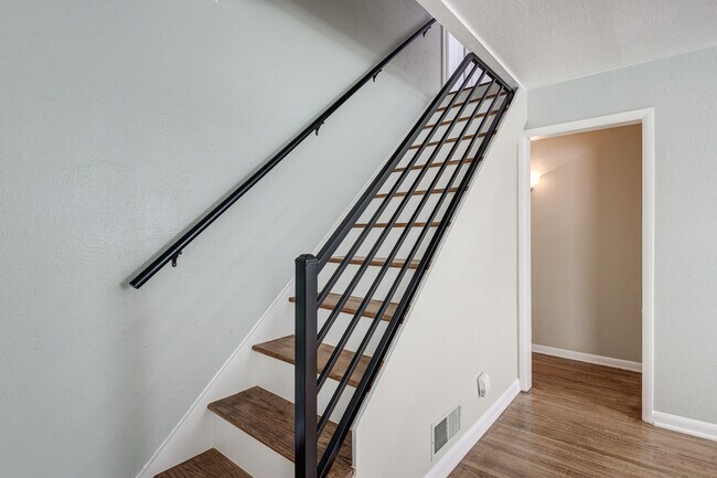 stairs - 3430 W Wesley Ave
