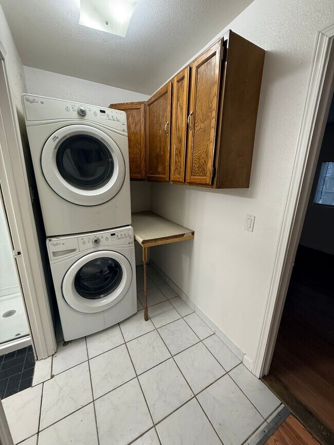 Building Photo - Home for Rent -Located off Hyder and 14th