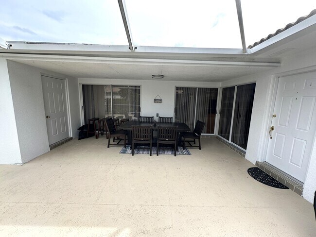 Building Photo - 1702 Silverleaf Oak Ct