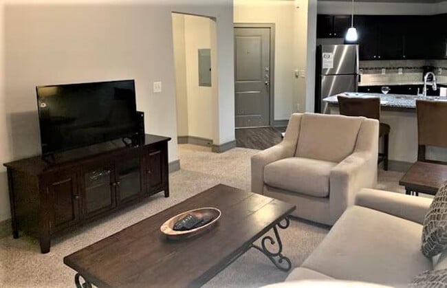 Building Photo - 50 Venue Wy