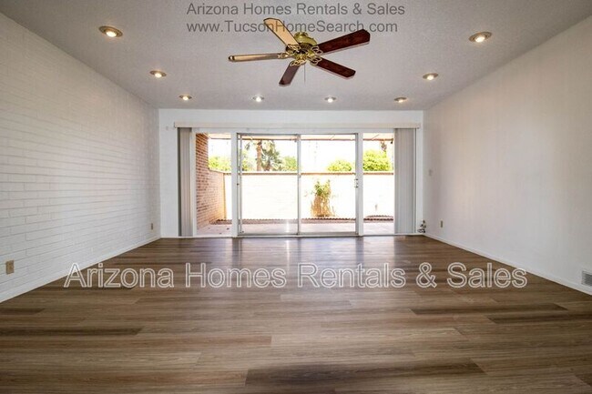 Building Photo - 8500 E Old Spanish Trail